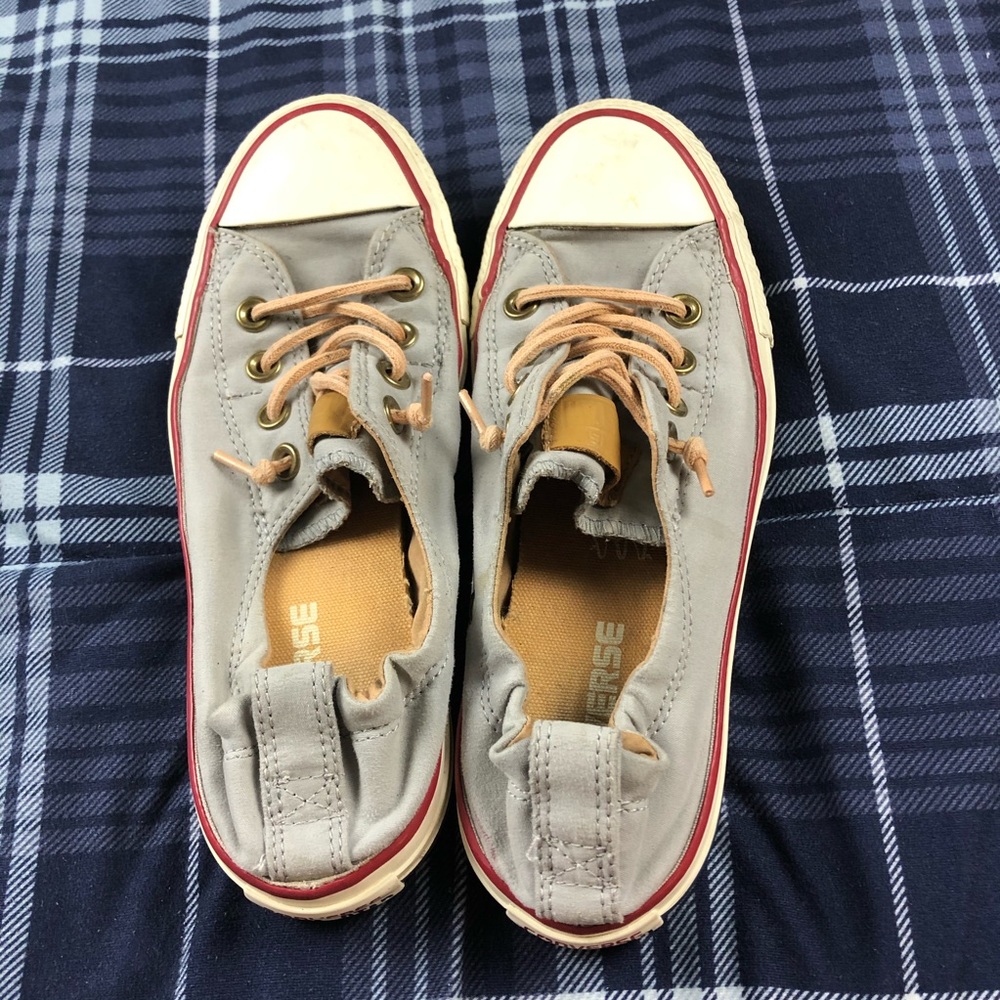 Women’s converse grey low tops